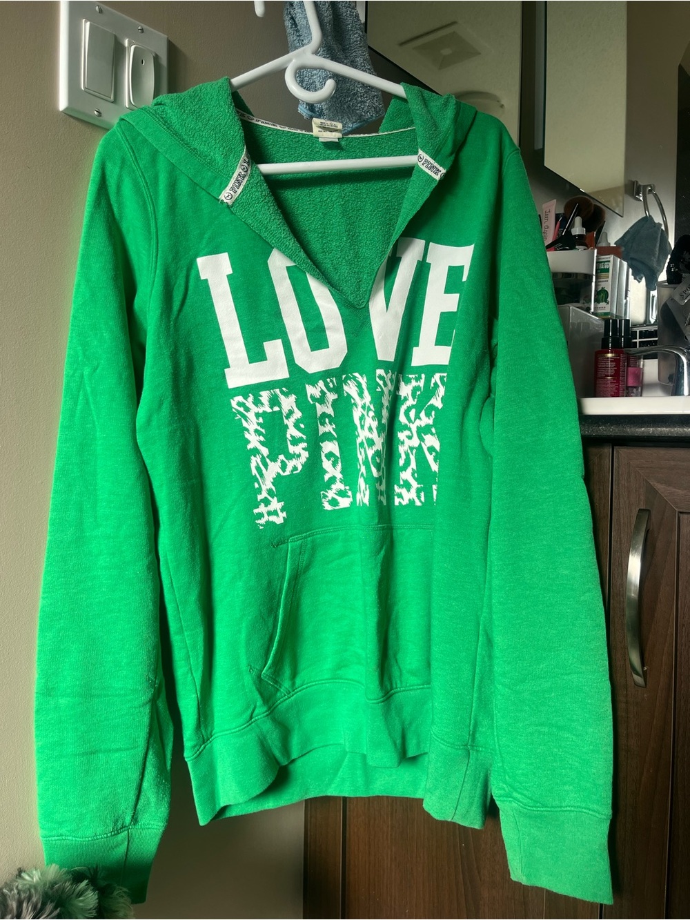 LOVE PINK Victoria's Secret Green Women's Hoodie Sweater